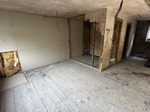 Photo 2- click for photo gallery